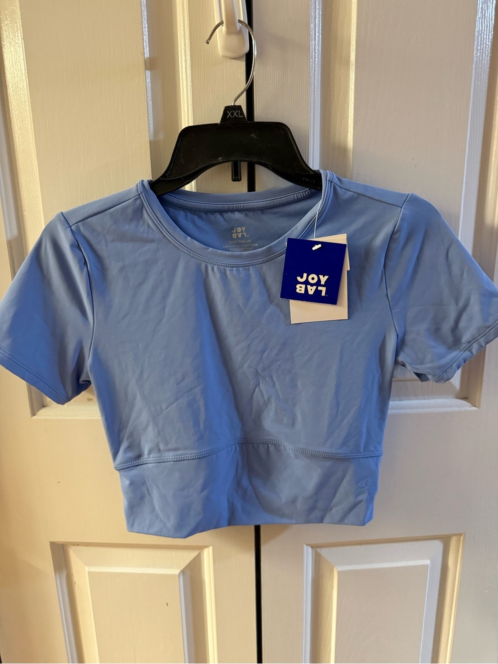 Joy Lab Cropped Fit Short-Sleeve
Tee Moisture Wicking Sky Blue Small